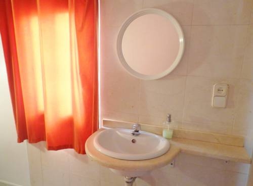 Imagen general del Pensión Aris, CIUTAT VELLA/ EL RAVAL. Foto 5