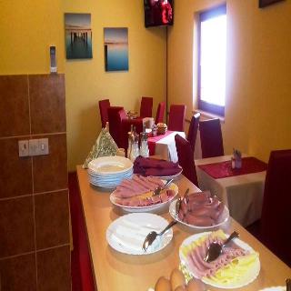 Imagen del bar/restaurante del Pensión Arizona, Sarajevo. Foto 6