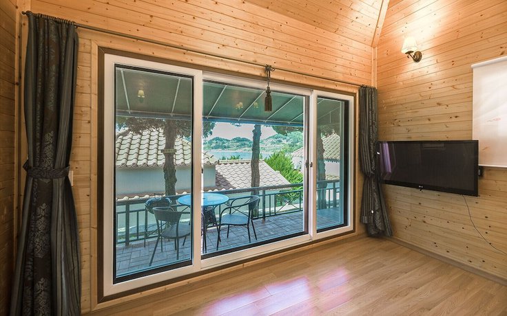 Imagen de la habitación del Pensión Arkro. Foto 14