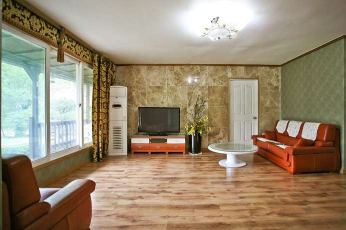 Imagen de la habitación del Pensión Asteria, Gapyeong. Foto 17