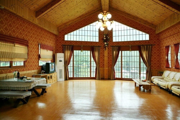 Imagen de la habitación del Pensión Asteria, Gapyeong. Foto 19