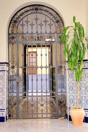 Imagen de los interiores del Pensión Azahar, Sevilla. Foto 16