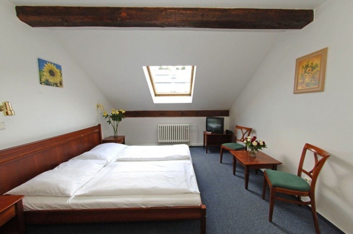 Imagen de la habitación del Pensión BALBIN. Foto 4