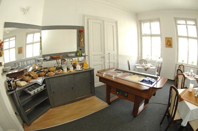 Imagen del bar/restaurante del Pensión BALBIN. Foto 2