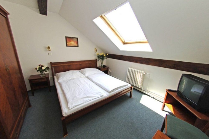 Imagen de la habitación del Pensión BALBIN. Foto 10