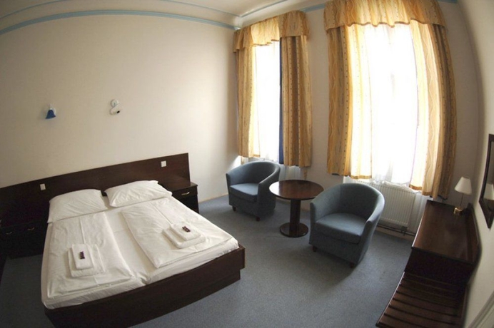 Imagen de la habitación del Pensión BALBIN. Foto 11