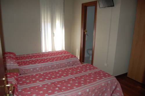 Imagen de la habitación del Pensión Bar Restaurante Bidasoa. Foto 9