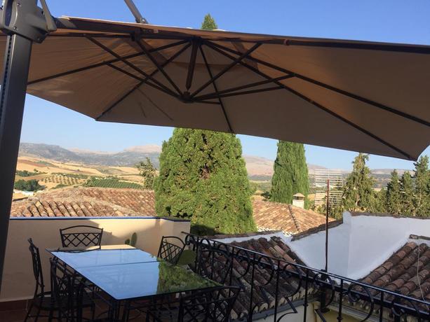 Imagen de los exteriores del Pensión Baraka, Ronda. Foto 8