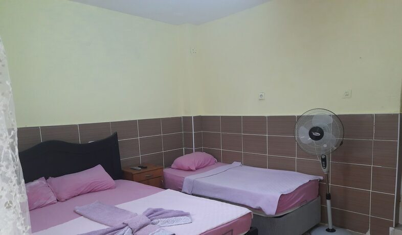 Imagen de la habitación del Pensión Batu Pansiyon. Foto 14