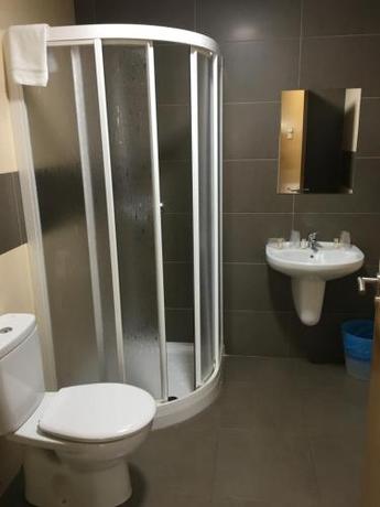 Imagen de la habitación del Pensión Begoña. Foto 9