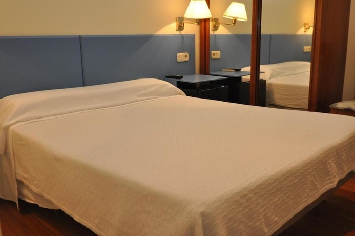 Imagen de la habitación del Pensión Bikain. Foto 9