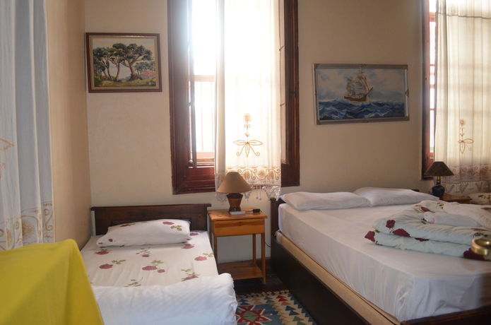 Imagen de los interiores del Pensión Bonjour, Ayvalik. Foto 12