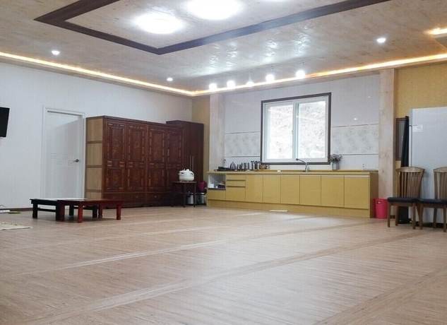 Imagen de la habitación del Pensión Caeun. Foto 10