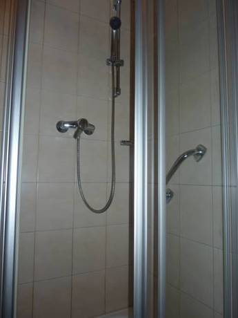 Imagen de la habitación del Pensión Caf&eacute; Restaurant L&ouml;ffler. Foto 16