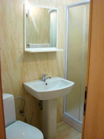 Imagen de los interiores del Pensión Camelia, Băile Herculane. Foto 10