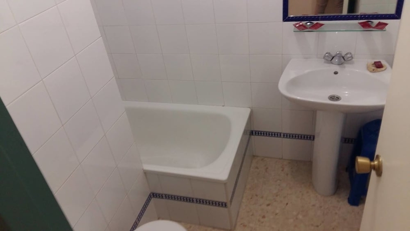 Imagen de la habitación del Pensión Campomar, Cartaya. Foto 12