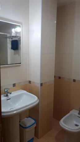 Imagen de la habitación del Pensión Cantares-NOJA ROOMS. Foto 6