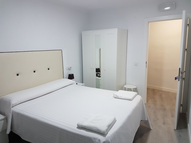 Imagen de la habitación del Pensión Casa Botes Cuenca. Foto 13