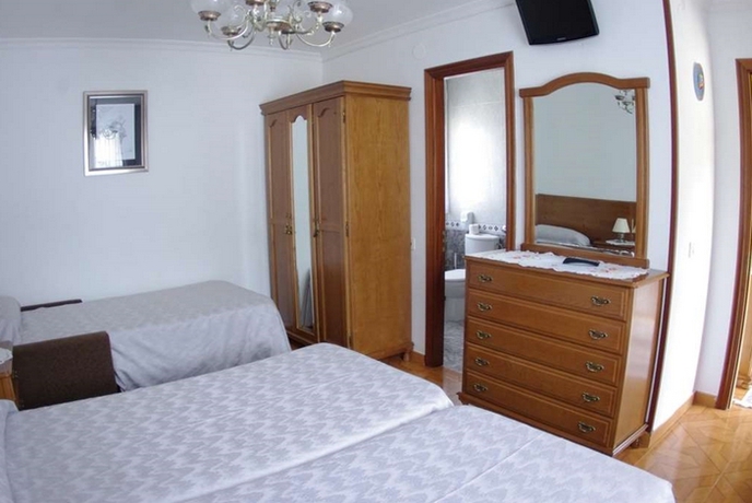 Imagen de la habitación del Pensión Casa David Triacastela. Foto 3