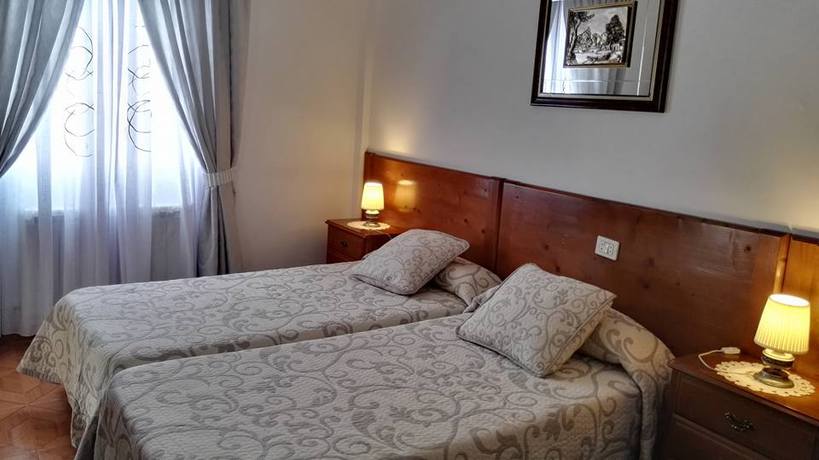 Imagen de la habitación del Pensión Casa David Triacastela. Foto 5