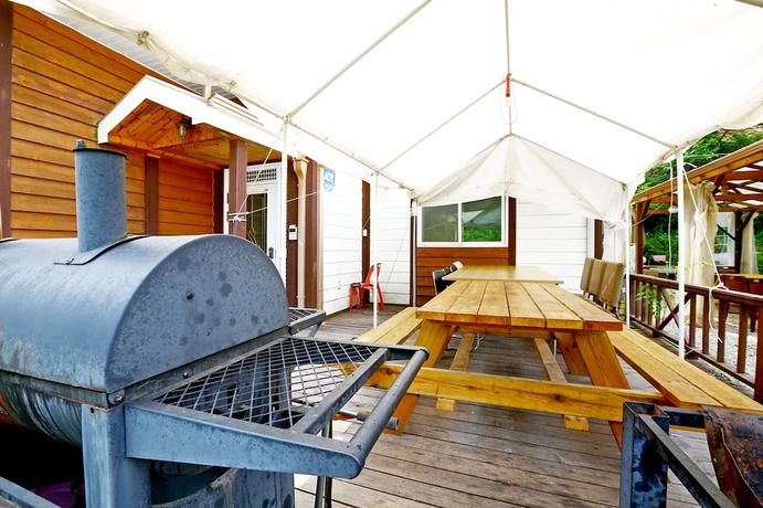 Imagen del bar/restaurante del Pensión Chouette. Foto 2