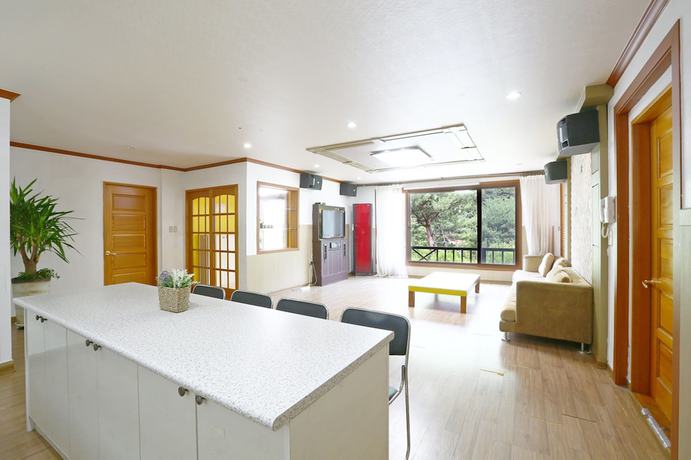 Imagen de la habitación del Pensión Chouette. Foto 17