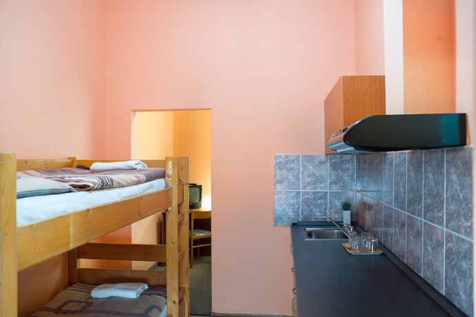 Imagen de la habitación del Pensión City Center and L`Opera. Foto 11