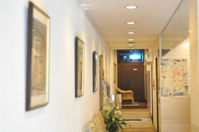 Imagen de los interiores del Pensión City Pension Le Liondor. Foto 16