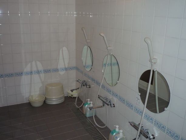 Imagen de la piscina del Pensión City Tommy Rich Inn Kyoto. Foto 11