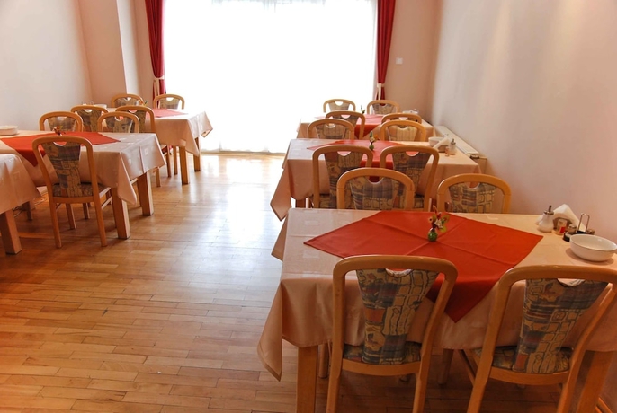 Imagen del bar/restaurante del Pensión Cluj. Foto 3