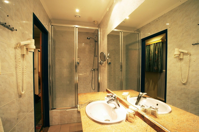 Imagen de la habitación del Pensión Continental Hotel. Foto 11