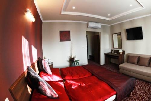 Imagen de la habitación del Pensión Corvin Pension and Restaurant. Foto 35