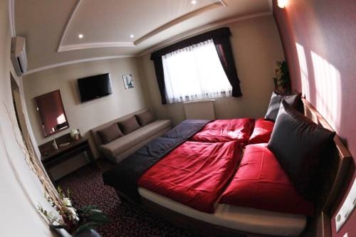 Imagen de la habitación del Pensión Corvin Pension and Restaurant. Foto 39
