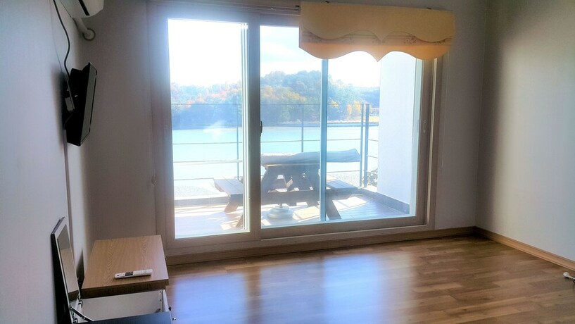 Imagen de la habitación del Pensión Daol. Foto 14