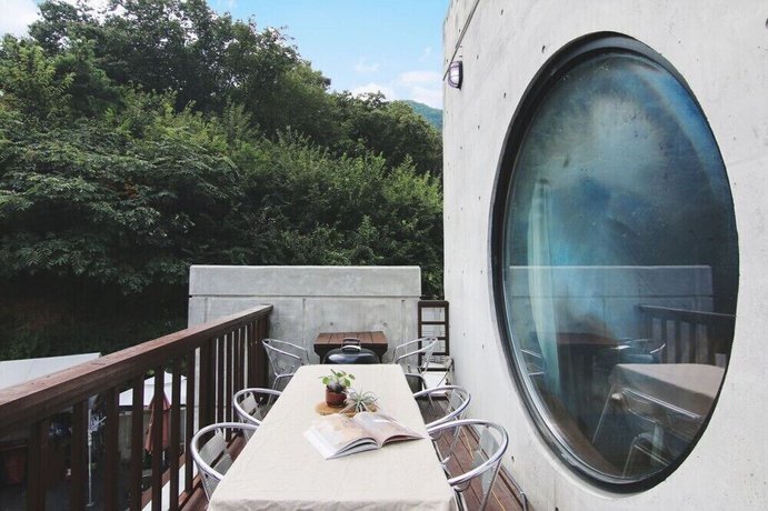 Imagen general del Pensión Debussy. Foto 1