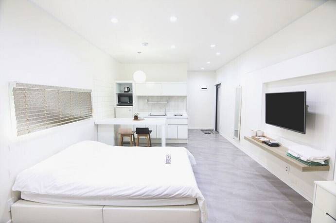 Imagen de la habitación del Pensión Debussy. Foto 16