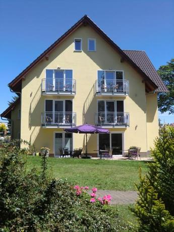 Imagen de los exteriores del Pensión Delia Will. Foto 11