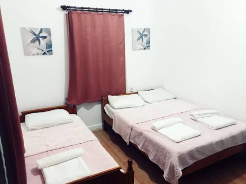 Imagen de la habitación del Pensión Denizati. Foto 3