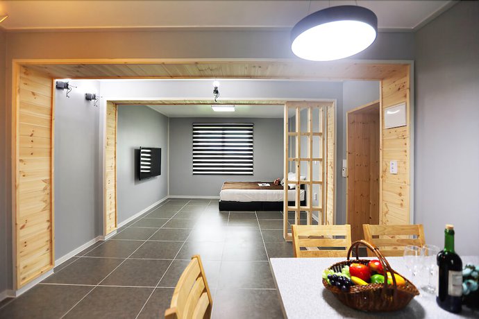 Imagen de la habitación del Pensión Deogyusan Forest. Foto 11