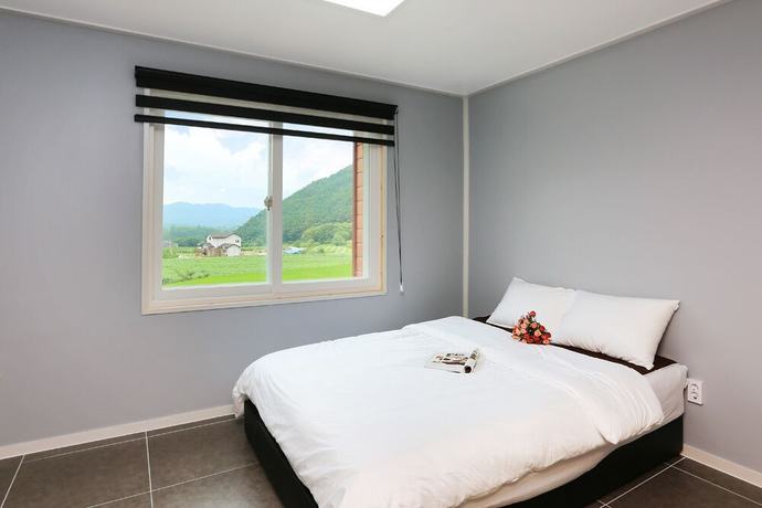 Imagen de la habitación del Pensión Deogyusan Forest. Foto 19