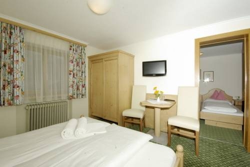 Imagen de la habitación del Pensión Diola. Foto 17