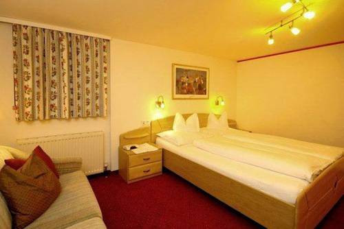 Imagen de la habitación del Pensión Diola. Foto 20