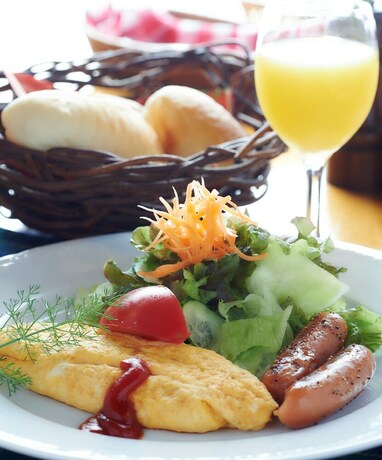 Imagen del bar/restaurante del Pensión Donaludo. Foto 23