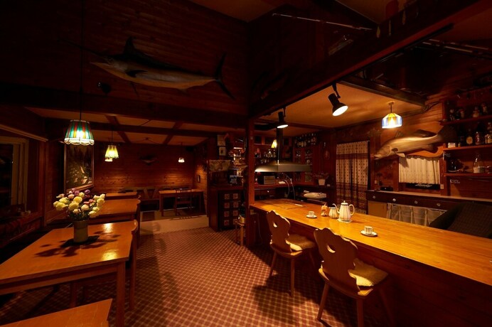 Imagen del bar/restaurante del Pensión Donaludo. Foto 24