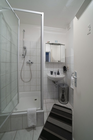 Imagen de la habitación del Pensión Donau, Hannover. Foto 17