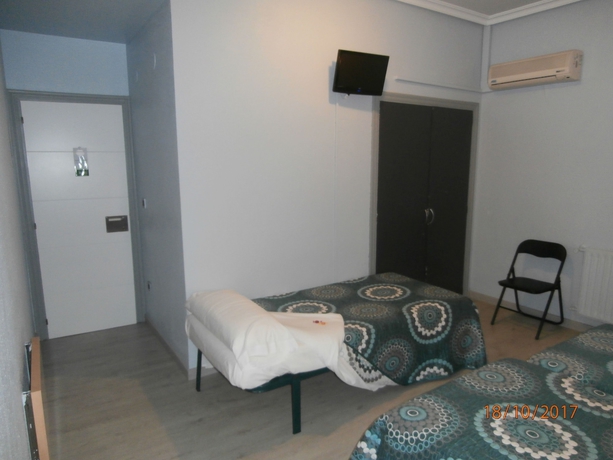Imagen de la habitación del Pensión Donostiarra. Foto 3