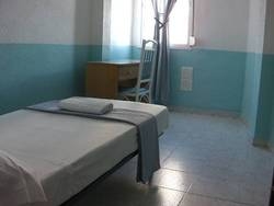 Imagen de la habitación del Pensión Doña Lola, Torremolinos. Foto 7