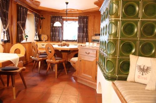 Imagen de los exteriores del Pensión Dorfplatzl. Foto 4