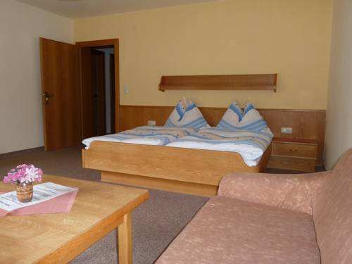 Imagen de la habitación del Pensión Edelweiss, ST MARTIN AM TENNENGEBIRGE. Foto 3