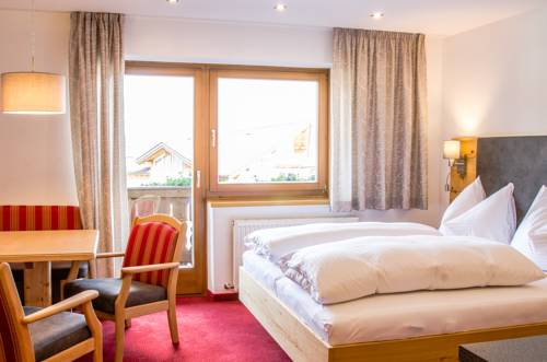 Imagen de la habitación del Pensión Edelwei&szlig;, Sankt Johann im Pongau. Foto 10